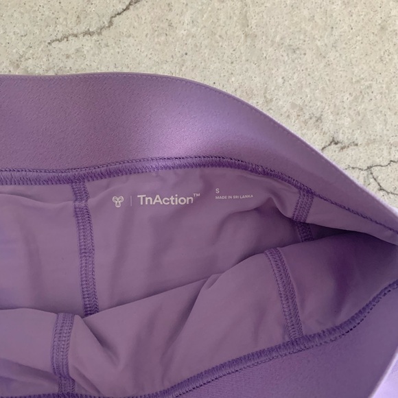 Aritzia TNA Slick Court Micro Skirt - Picture 4 of 4